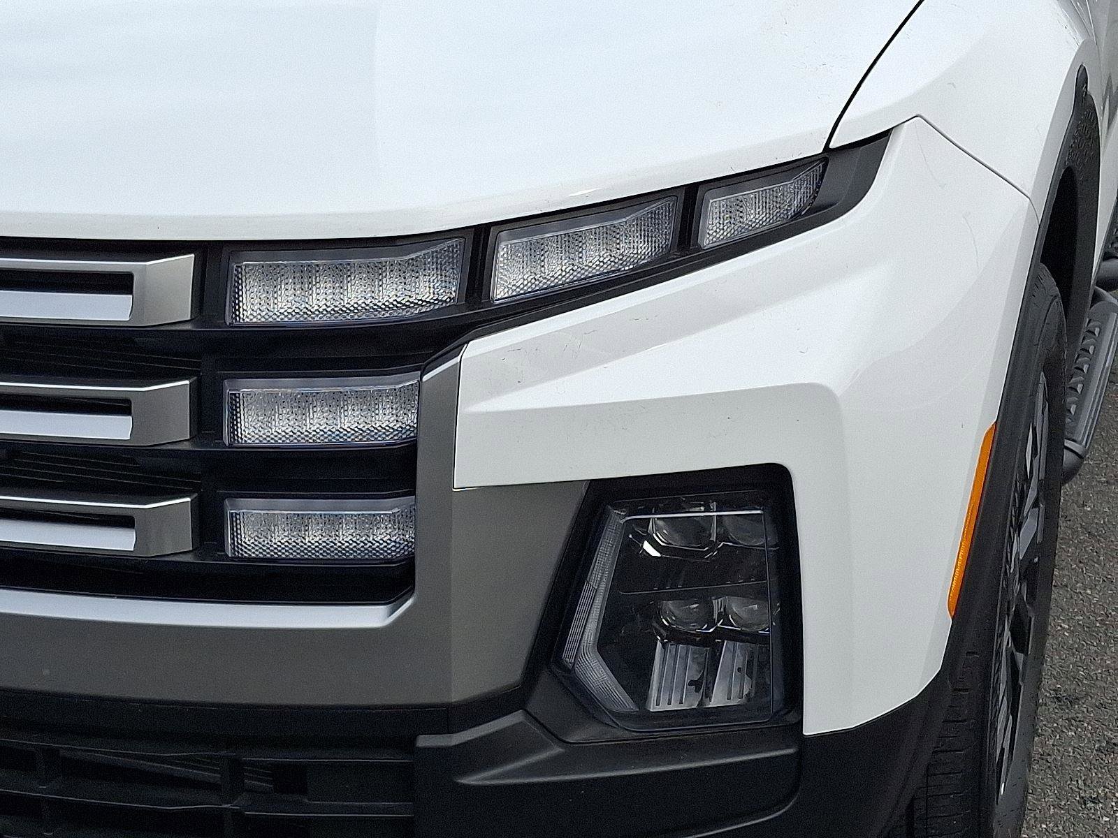 Used 2025 Hyundai Santa Cruz SE image 8