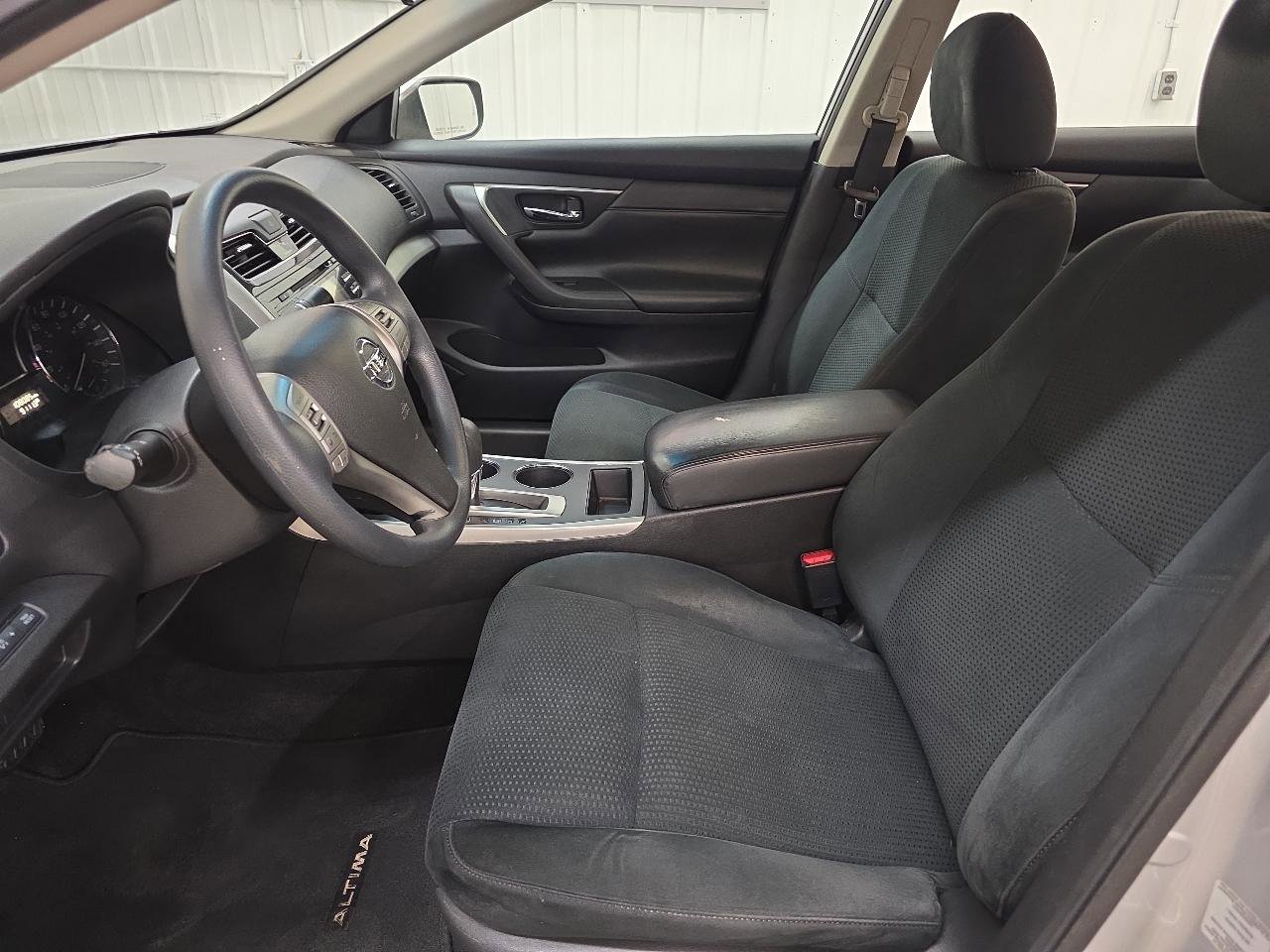 Used 2015 Nissan Altima 2.5 S w/ Power Driver Seat Package FWD image 22