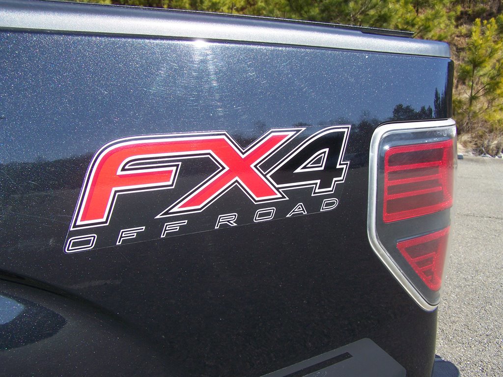 Used 2014 Ford F150 FX4 w/ Equipment Group 402A Luxury image 13