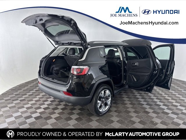 Used 2018 Jeep Compass Limited image 16