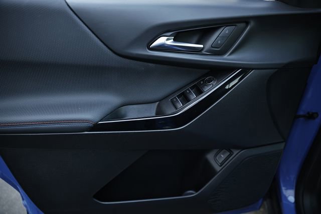 Used 2025 Chevrolet Equinox RS image 14