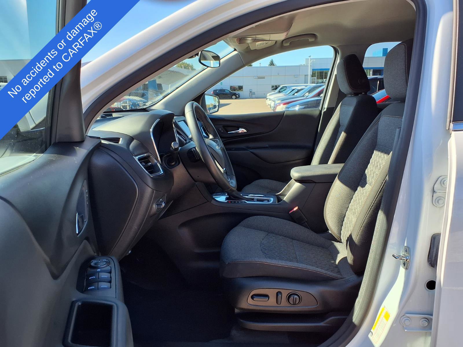Used 2024 Chevrolet Equinox LT w/ LPO, Floor Liner Package FWD image 18