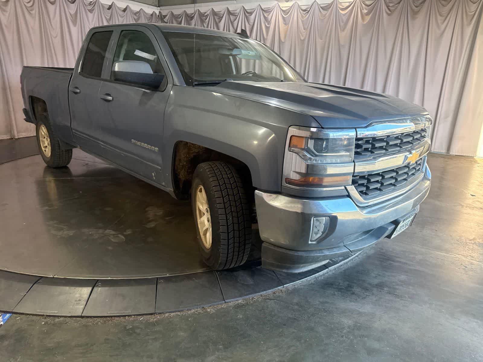Used 2016 Chevrolet Silverado 1500 LT w/ All Star Edition RWD image 4