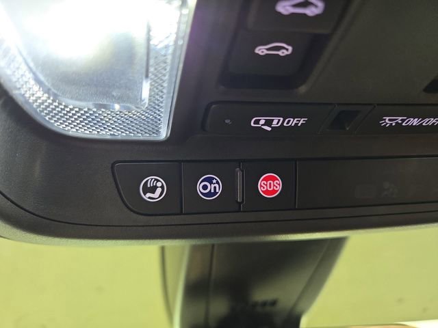 Used 2022 Cadillac XT6 Premium Luxury image 27