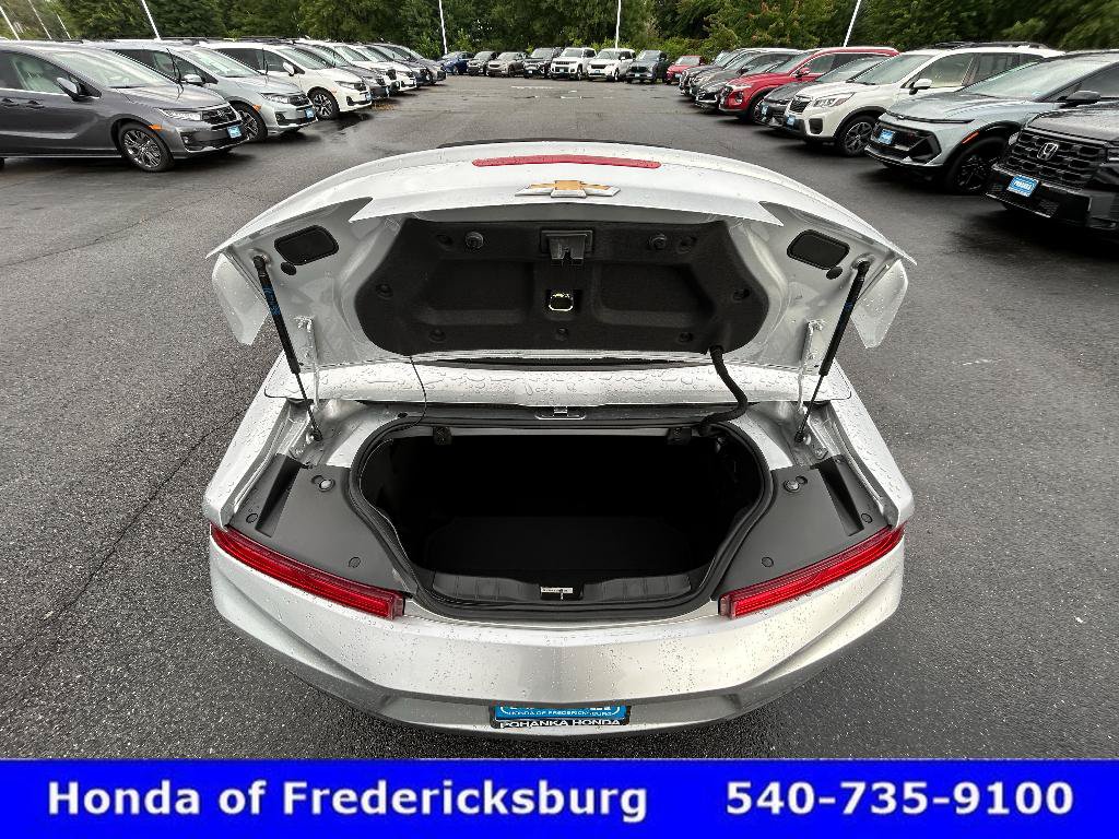 Used 2017 Chevrolet Camaro LT RWD image 10