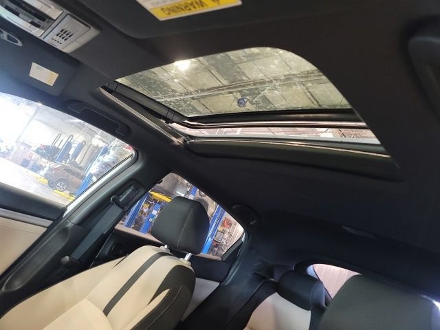 Used 2017 Honda Civic EX image 11