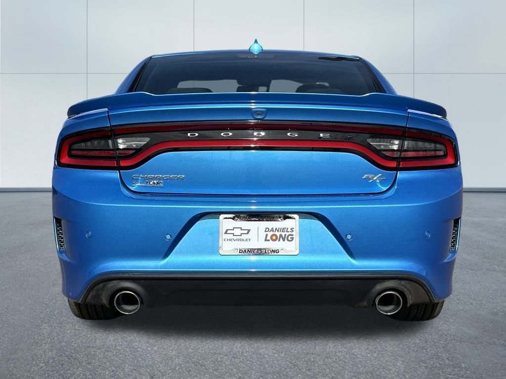 Used 2023 Dodge Charger R/T w/ Harman/Kardon Audio Group image 4