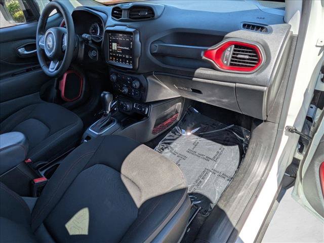 Used 2023 Jeep Renegade Trailhawk AWD/4WD image 21