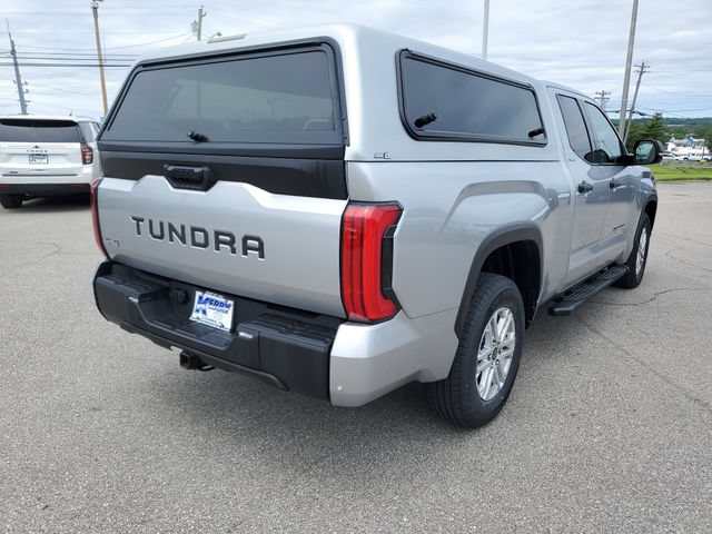 Used 2023 Toyota Tundra SR5 w/ SR5 Convenience Package AWD/4WD image 4