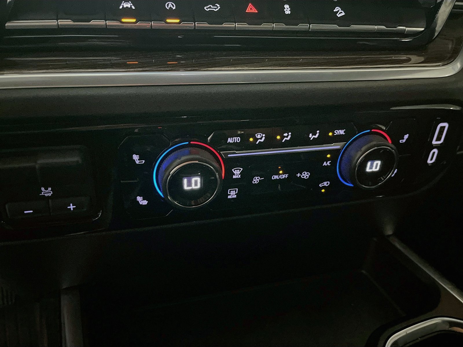 Used 2024 Chevrolet Silverado 1500 RST w/ All Star Edition Plus AWD/4WD image 16