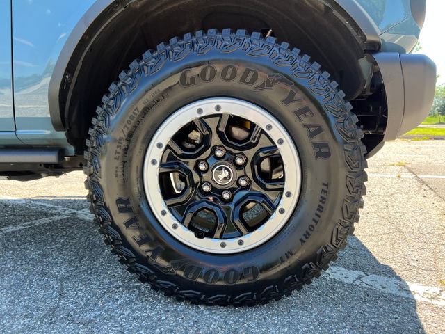 Used 2023 Ford Bronco Black Diamond w/ Sasquatch Package AWD/4WD image 13