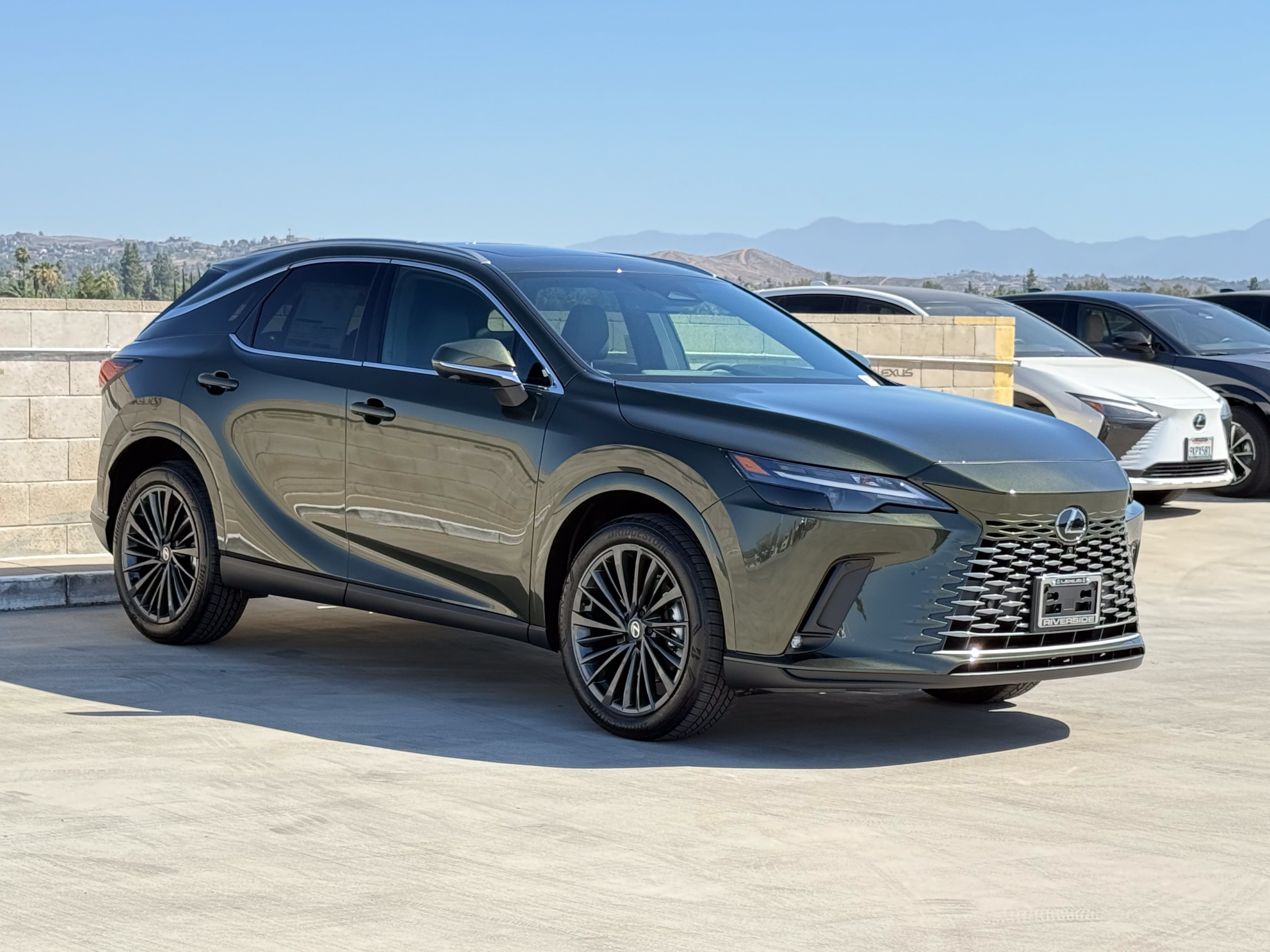 New 2026 Lexus RX 350 FWD image 2