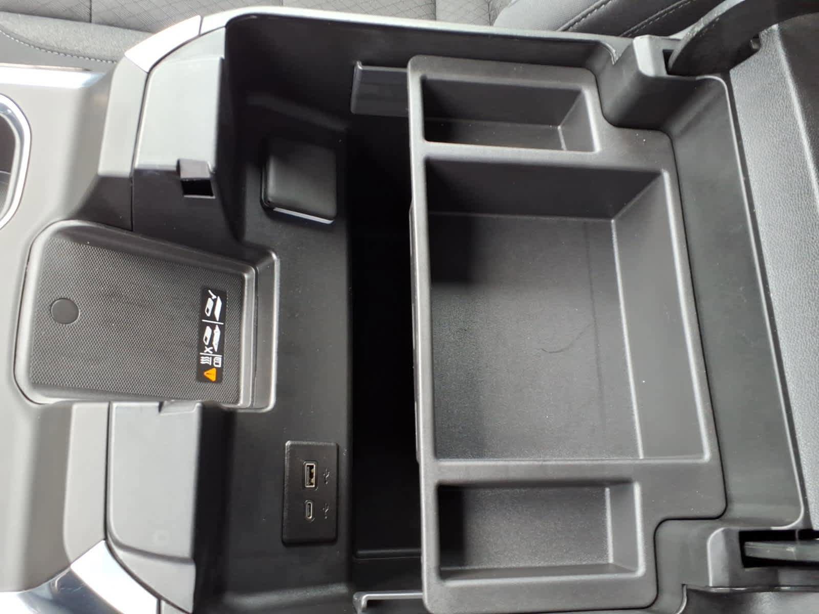 Used 2025 Chevrolet Silverado 1500 RST image 28