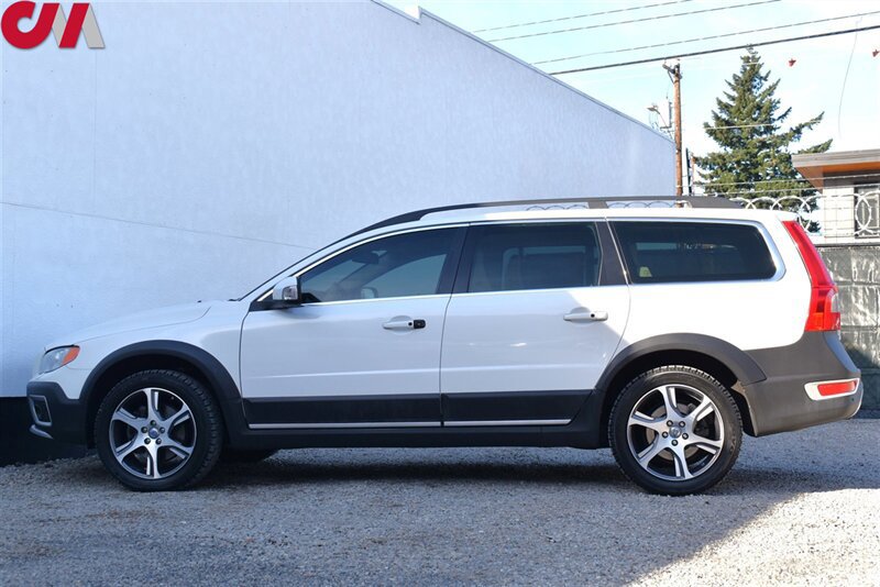 Used 2013 Volvo XC70 T6 AWD/4WD image 8