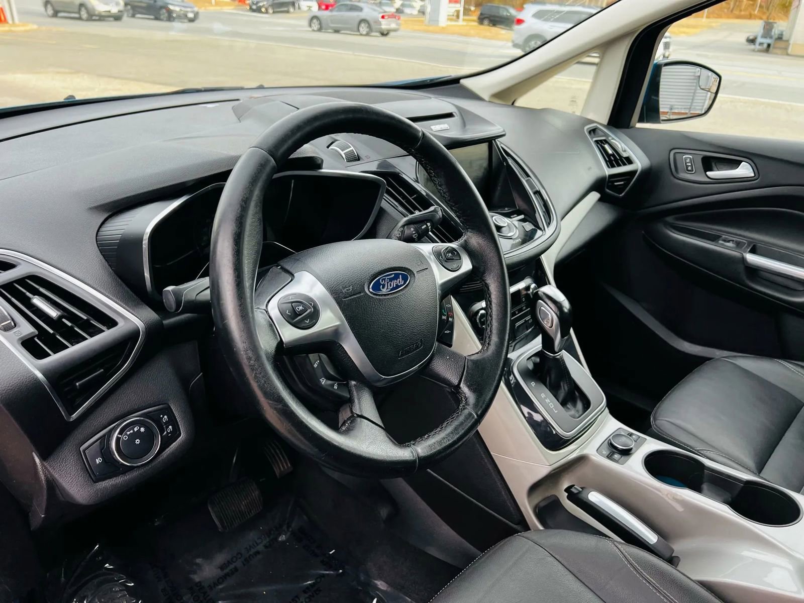 Used 2013 Ford C-MAX SEL image 36