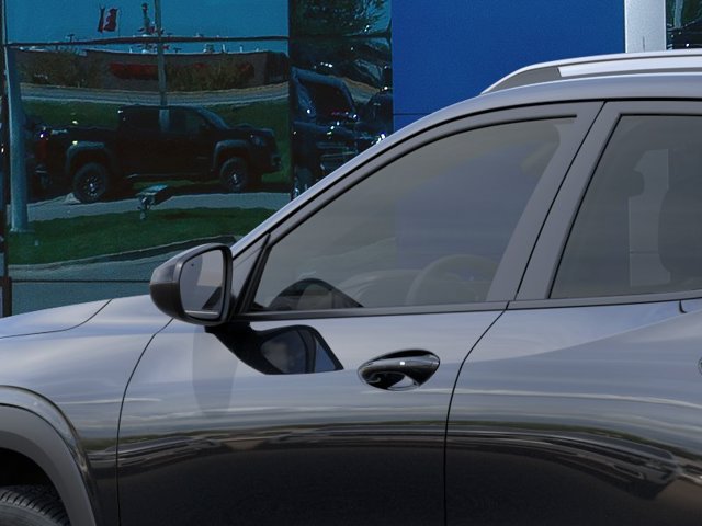 New 2026 Chevrolet Trax ACTIV w/ Sunroof Package FWD image 12