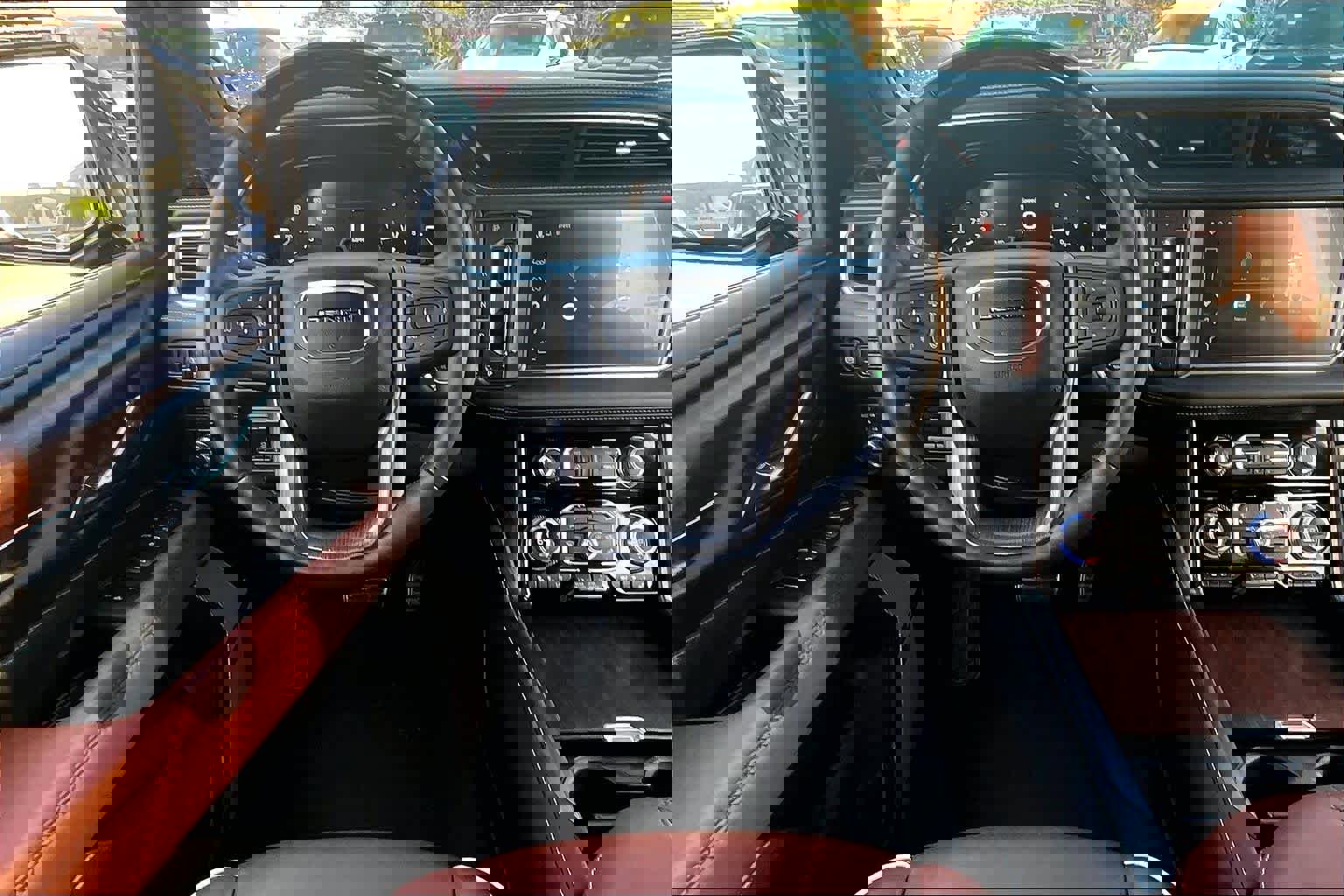 Used 2023 GMC Yukon XL Denali Ultimate image 6