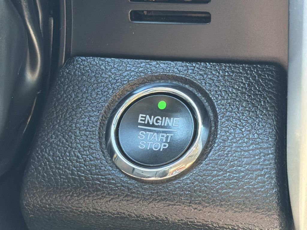 Certified 2021 Ford F250 Lariat image 16