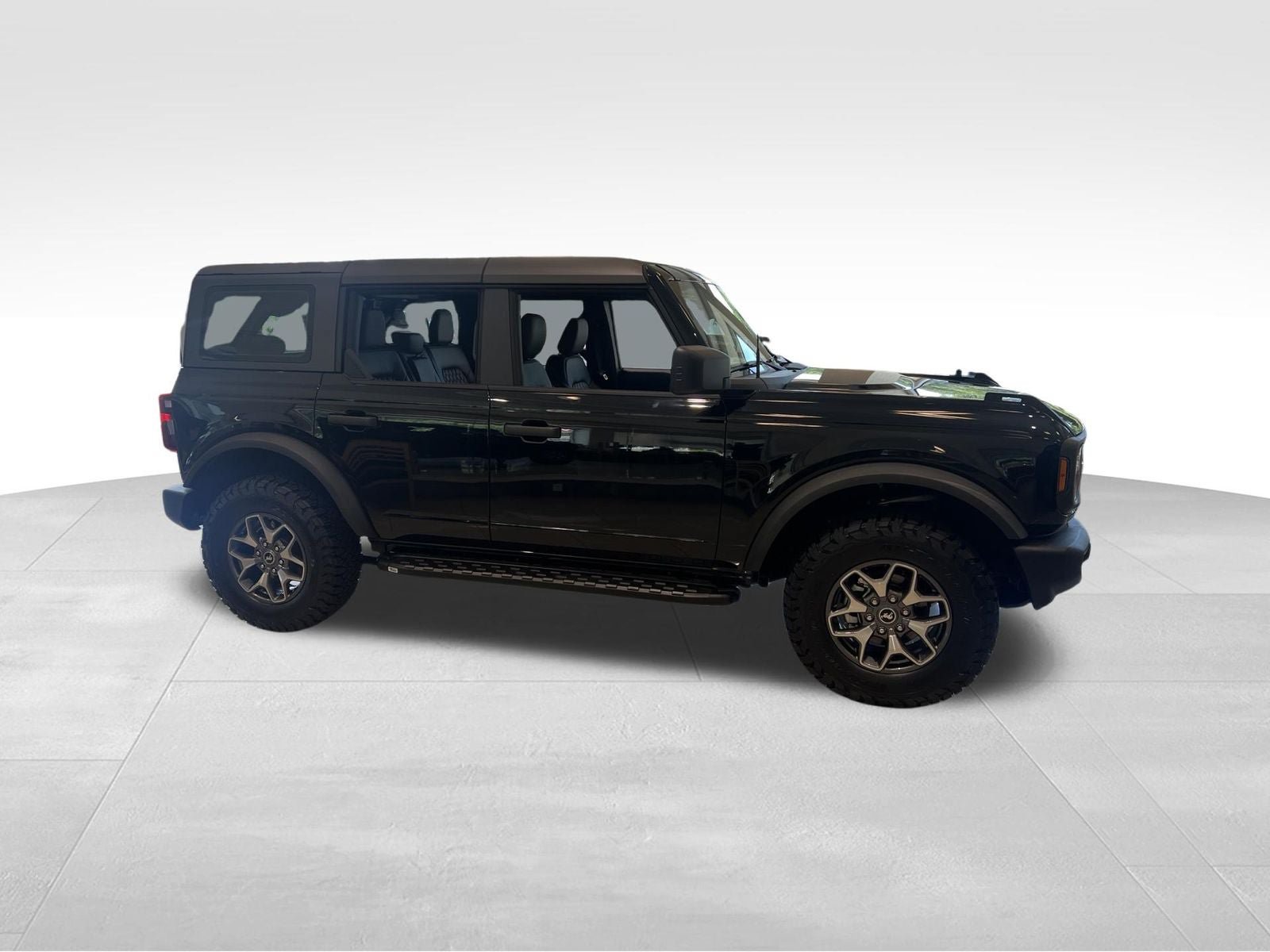 New 2025 Ford Bronco 4-Door AWD/4WD image 6