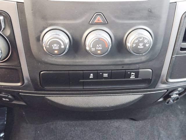 Used 2024 RAM 1500 Warlock RWD image 21