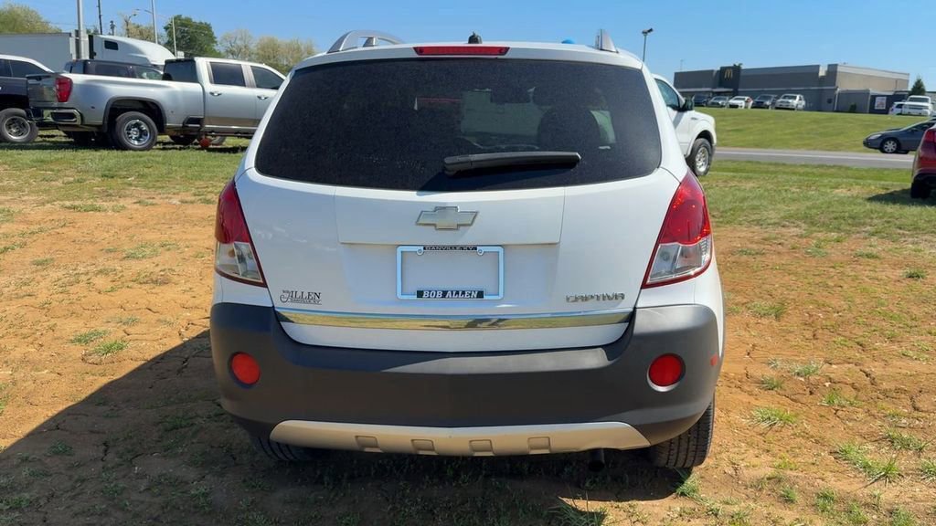 Used 2012 Chevrolet Captiva Sport LS FWD image 6