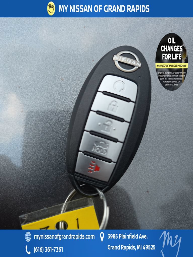 Used 2023 Nissan Altima 2.5 SV w/ SV Premium Package AWD/4WD image 36