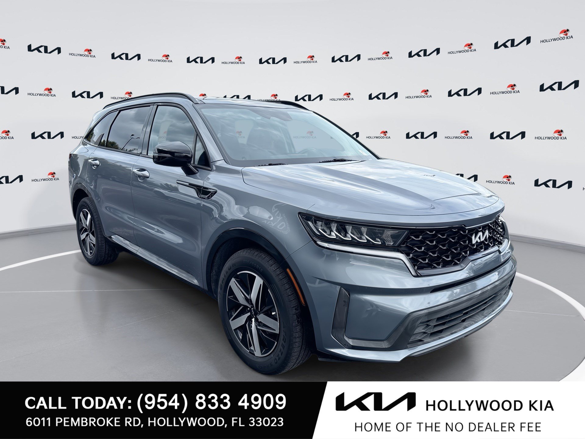 Used 2022 Kia Sorento S w/ Panoramic Sunroof Package