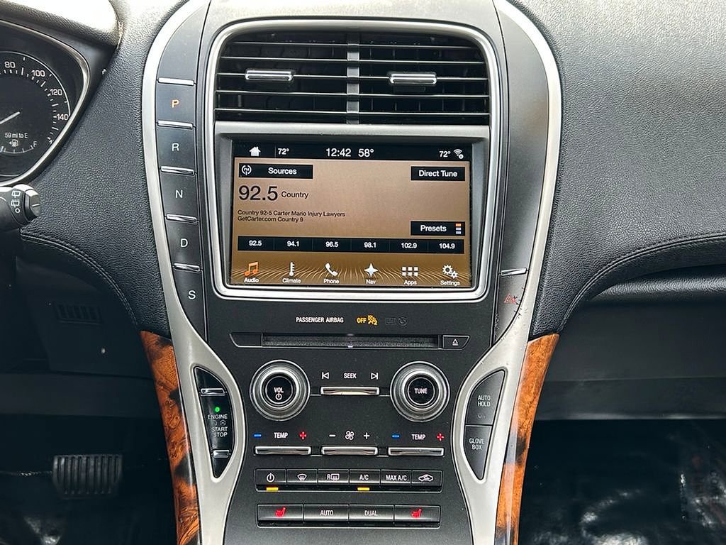 Used 2017 Lincoln MKX Select w/ Select Plus Package AWD/4WD image 28