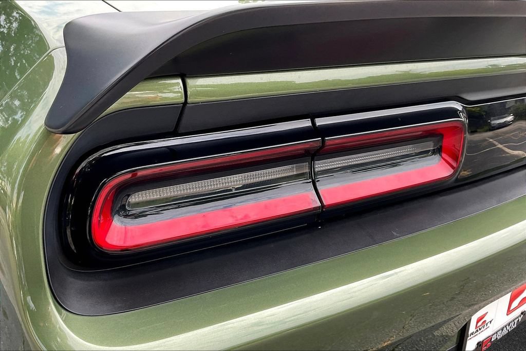 Used 2019 Dodge Challenger R/T Scat Pack w/ Plus Package RWD image 23