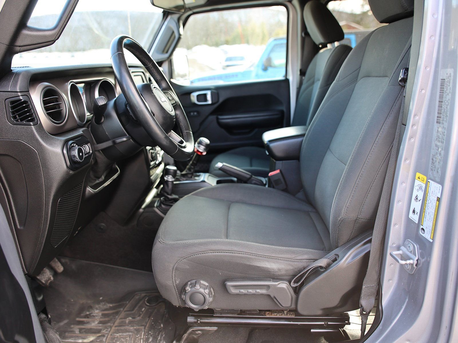 Used 2018 Jeep Wrangler Unlimited Sport S image 17