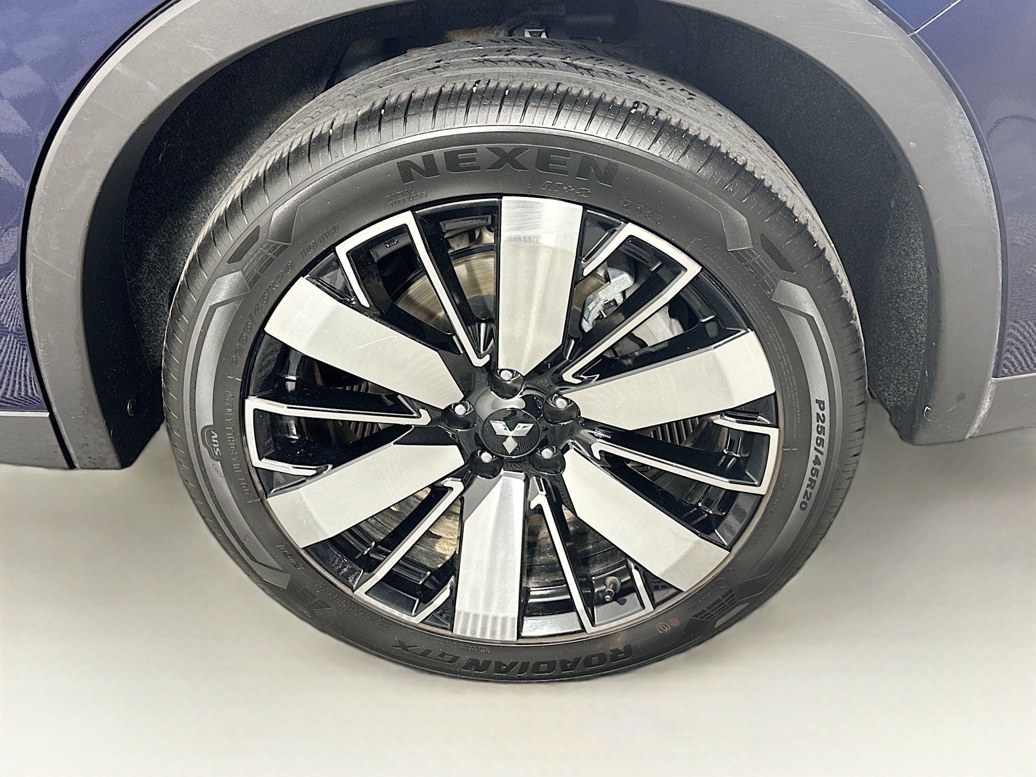 Used 2025 Mitsubishi Outlander SE AWD/4WD image 11