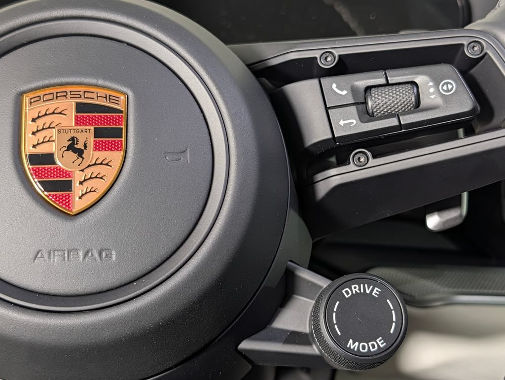 New 2026 Porsche Cayenne AWD/4WD image 38
