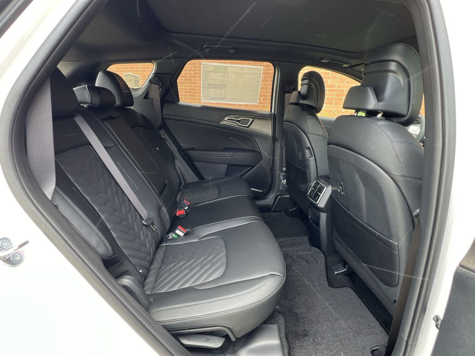 New 2026 Kia Sportage X-Line w/ X-Line Premium Package AWD/4WD image 33