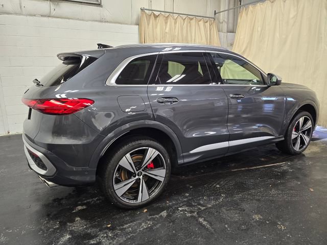 New 2025 Audi SQ5 Prestige image 6