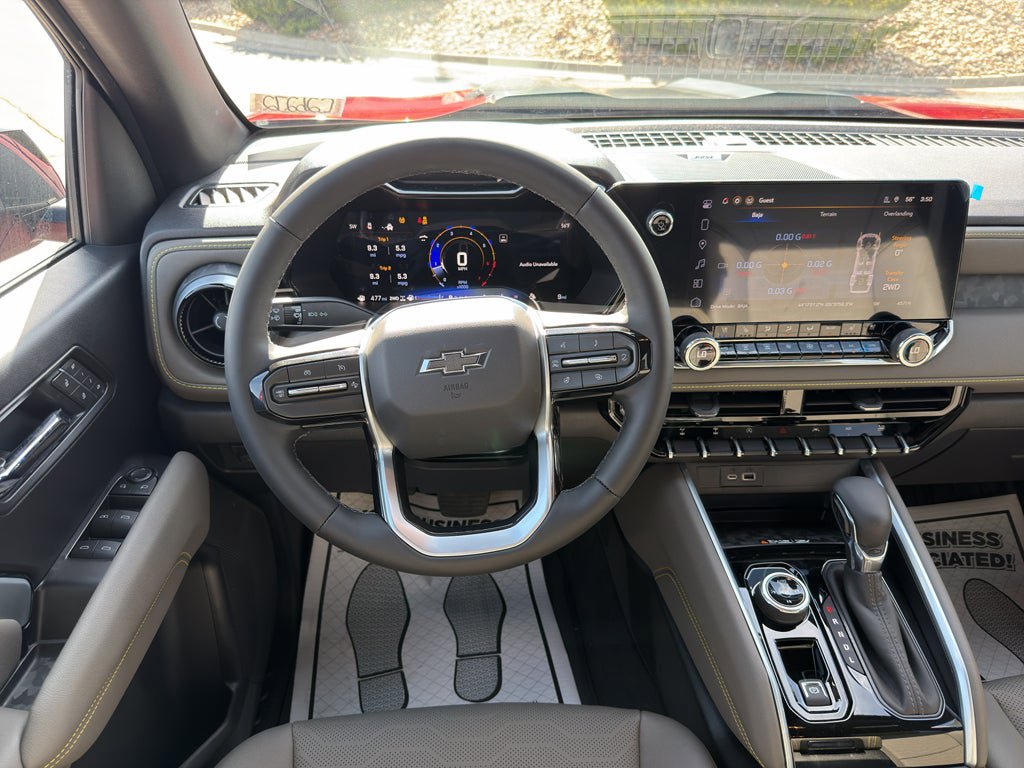 New 2026 Chevrolet Colorado ZR2 w/ Technology Package AWD/4WD image 26