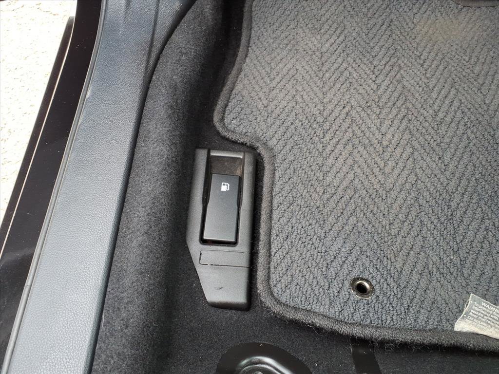 Used 2023 Subaru Impreza 2.0i image 18
