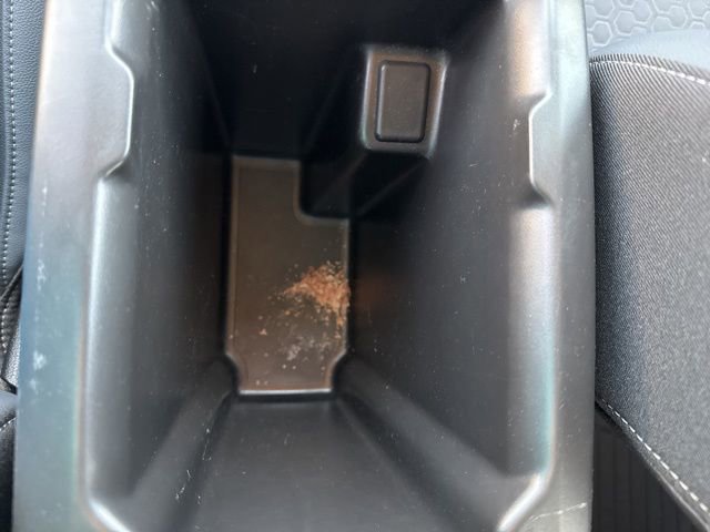 Used 2021 Chevrolet Colorado Z71 w/ Z71 Midnight Edition image 35