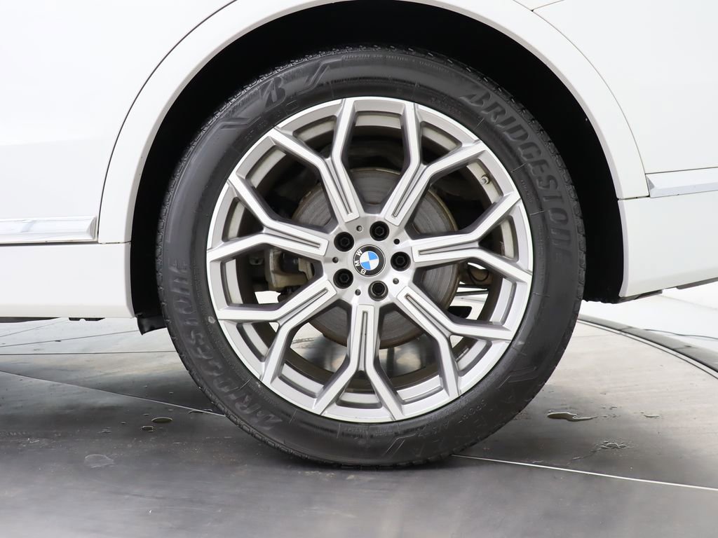 Used 2019 BMW X7 xDrive40i w/ Premium Package AWD/4WD image 54