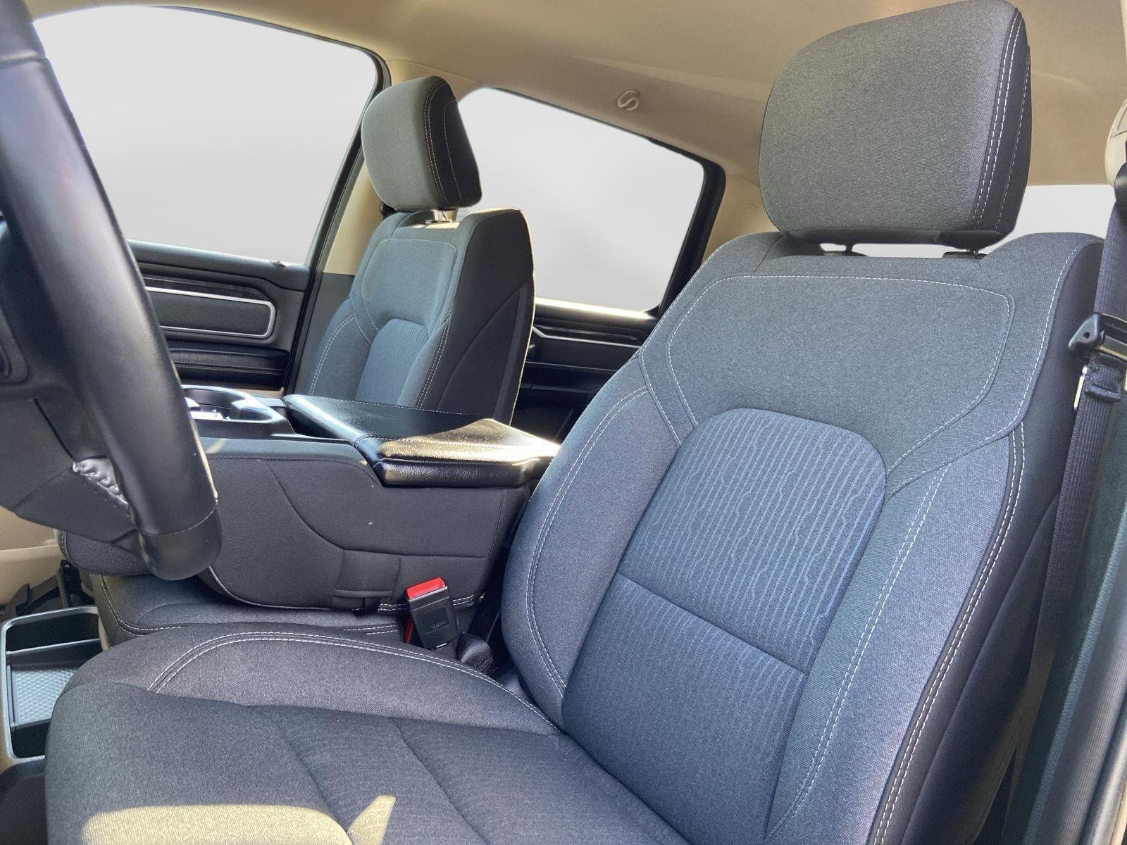Used 2021 RAM 1500 Big Horn AWD/4WD image 29