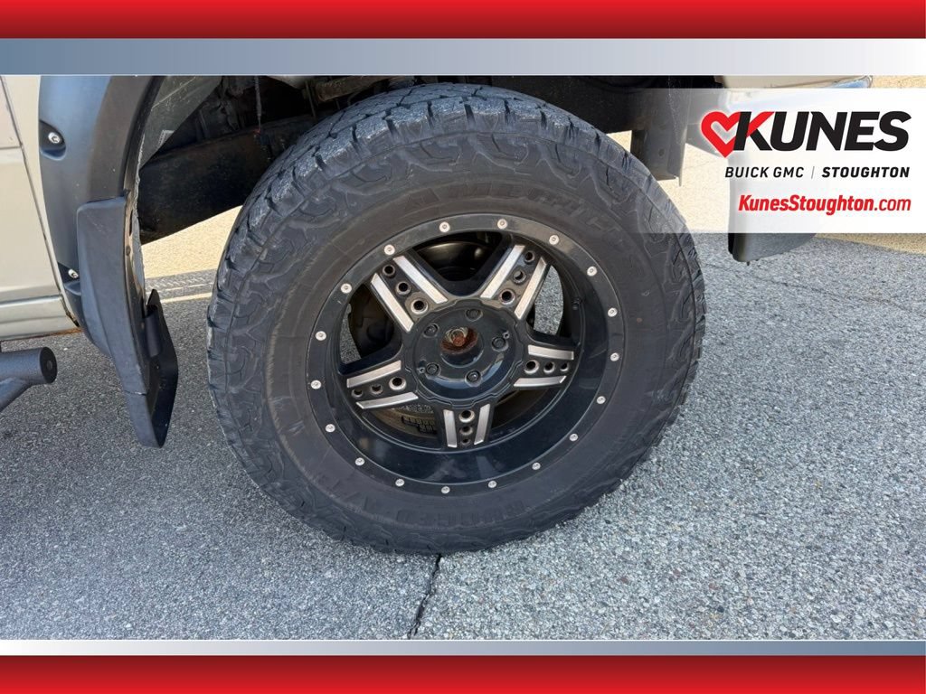 Used 2010 Dodge Ram 1500 Truck SLT AWD/4WD image 14