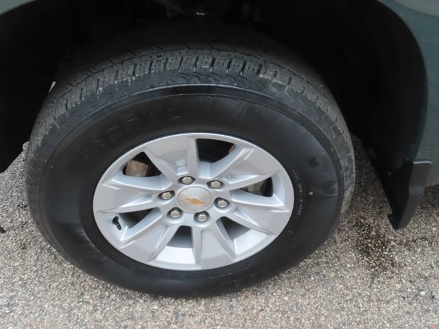 Used 2025 Chevrolet Silverado 1500 LT AWD/4WD image 16