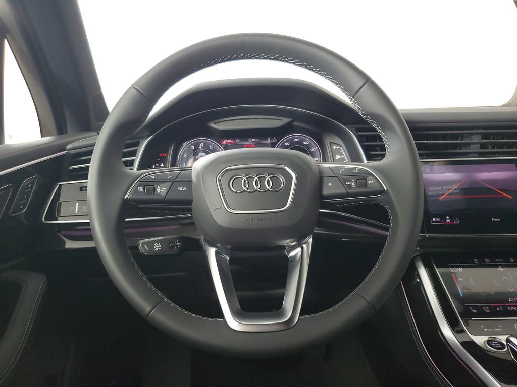 New 2026 Audi Q7 2.0T Premium Plus AWD/4WD image 16