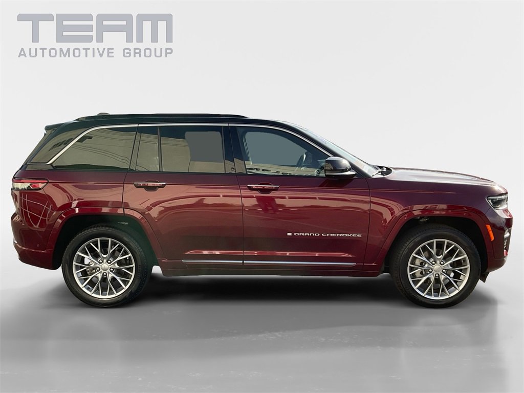 Used 2025 Jeep Grand Cherokee Summit image 18