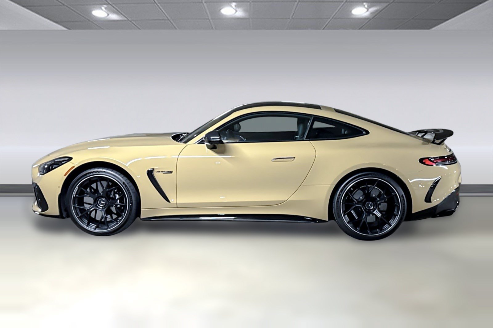 New 2026 Mercedes-Benz AMG GT 63 image 2