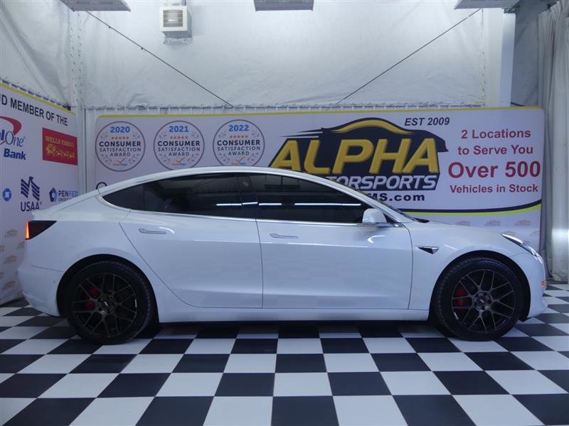 Used 2020 Tesla Model 3 Performance image 29