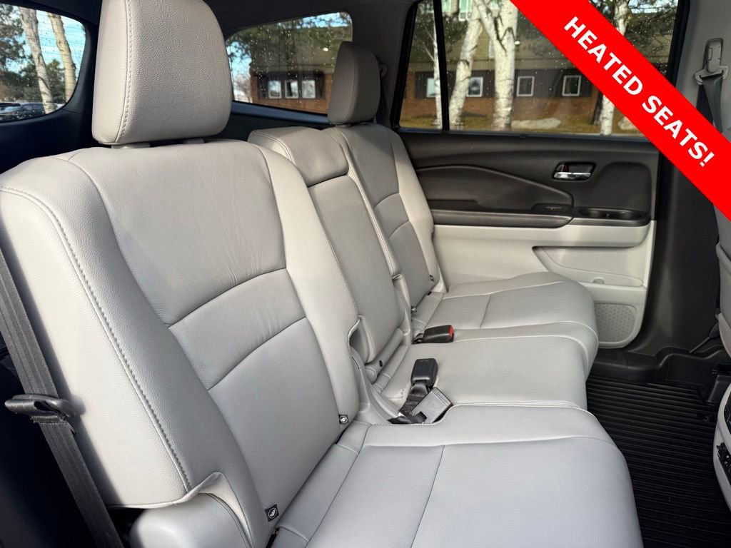 Used 2017 Honda Pilot Touring image 16