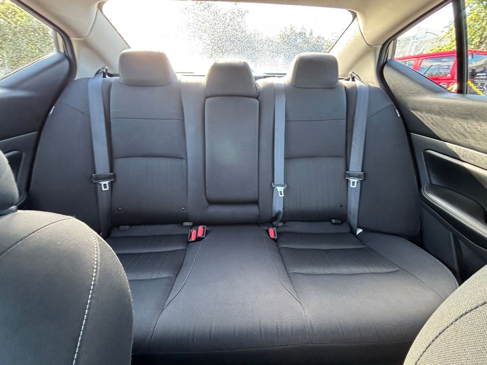 Used 2025 Nissan Altima 2.5 SV FWD image 38