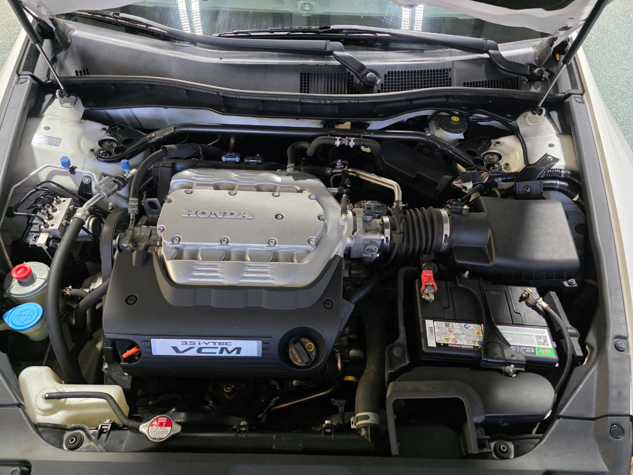 Used 2012 Honda Accord EX-L image 32