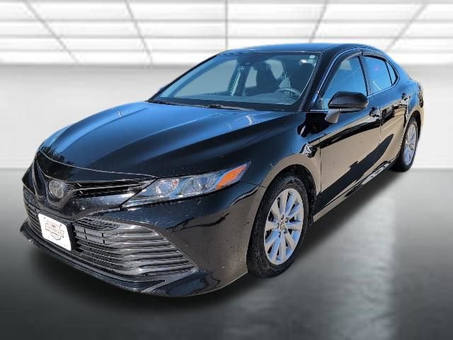 Used 2020 Toyota Camry LE image 23