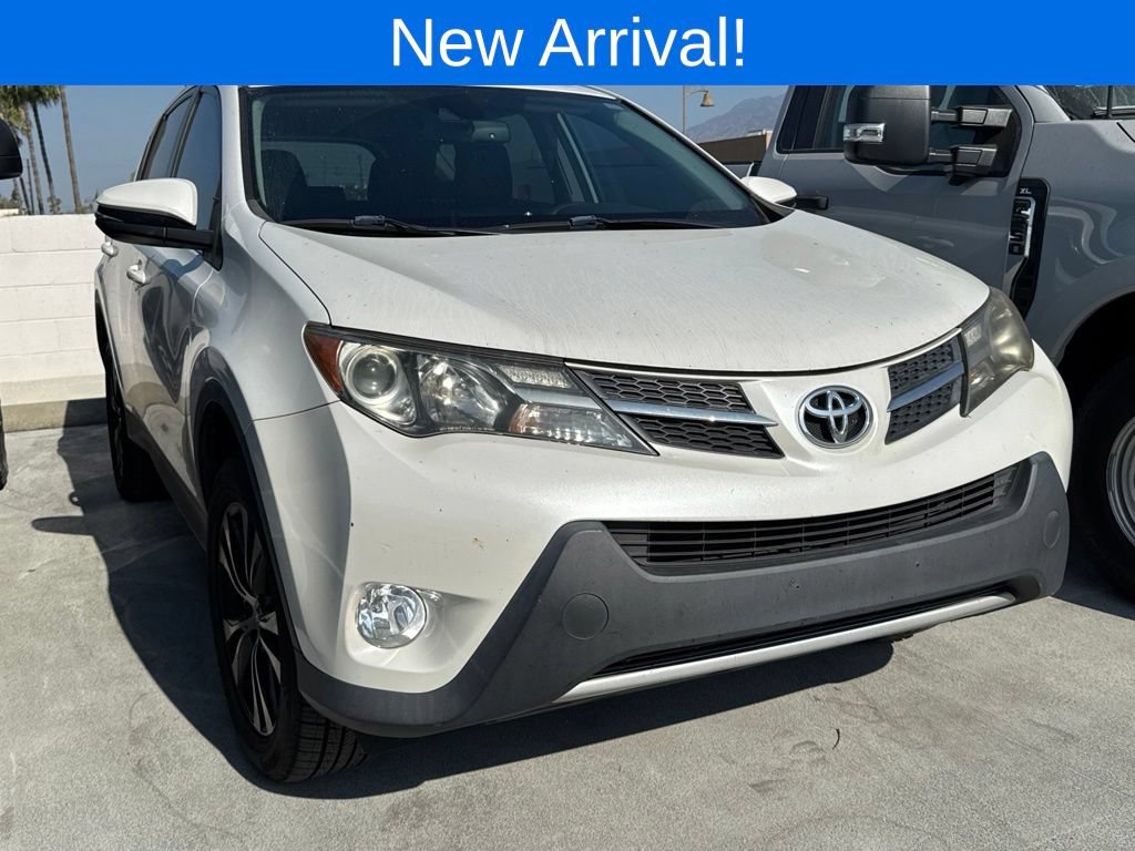 Used 2015 Toyota RAV4 Limited w/ Technology Package FWD image 1